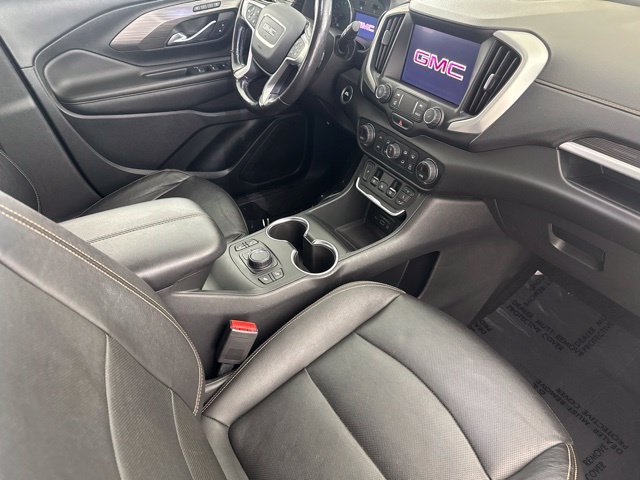 Used 2021 White GMC SLT image 27