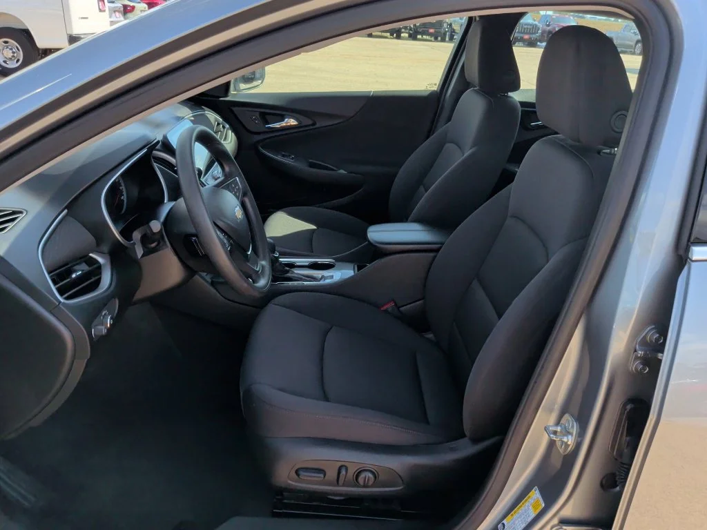 Used 2025 Gray Chevrolet LT image 12