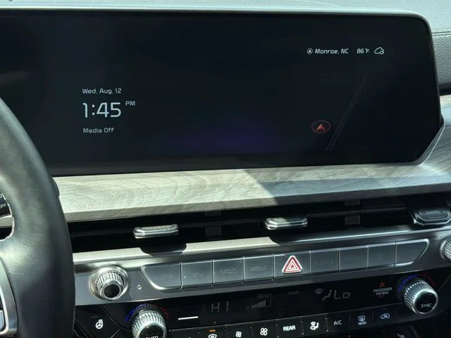 Used 2025 Black Kia EX X-Line image 24