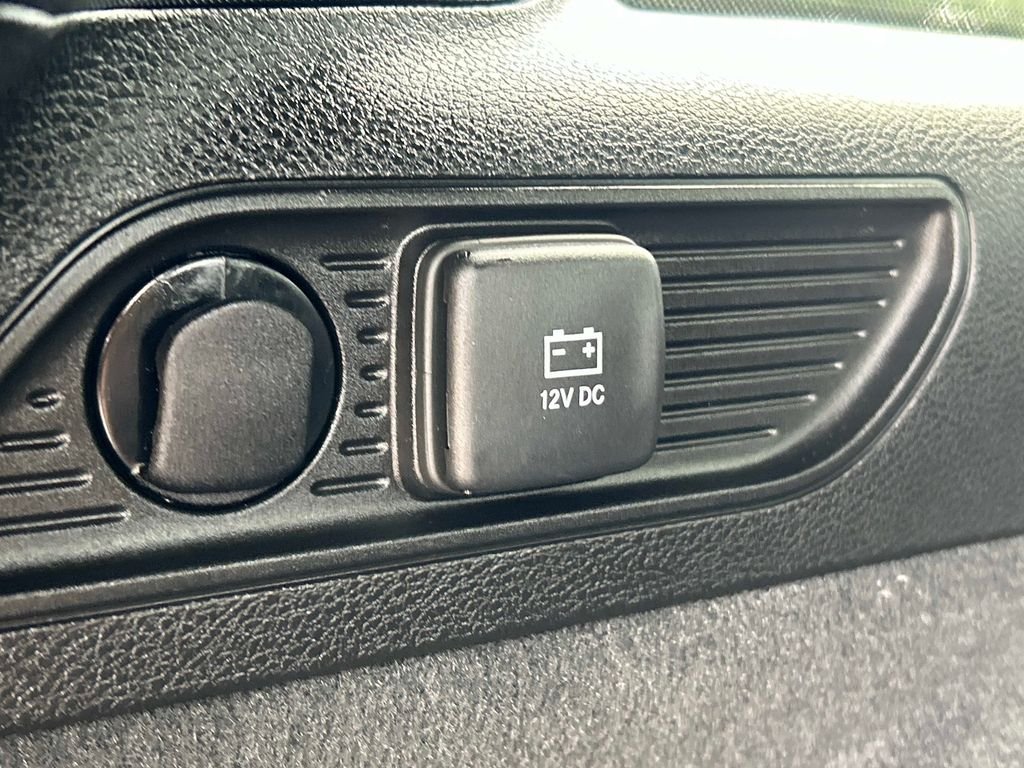 Used 2023 Black Jeep Summit Reserve image 13