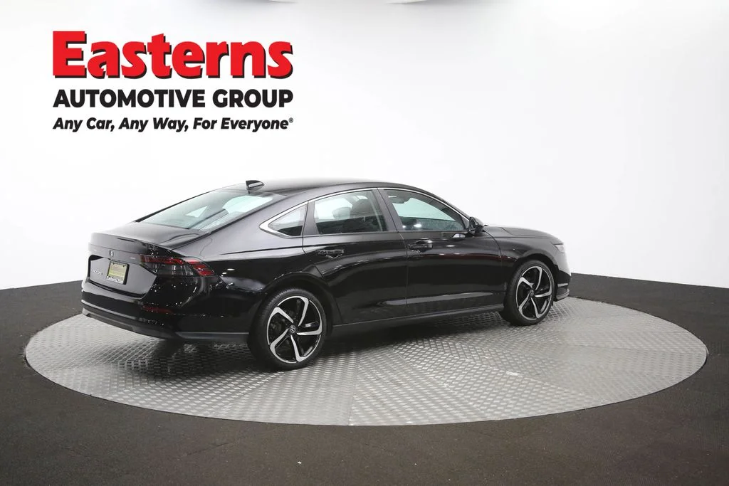 Used 2025 Black Honda LX image 41