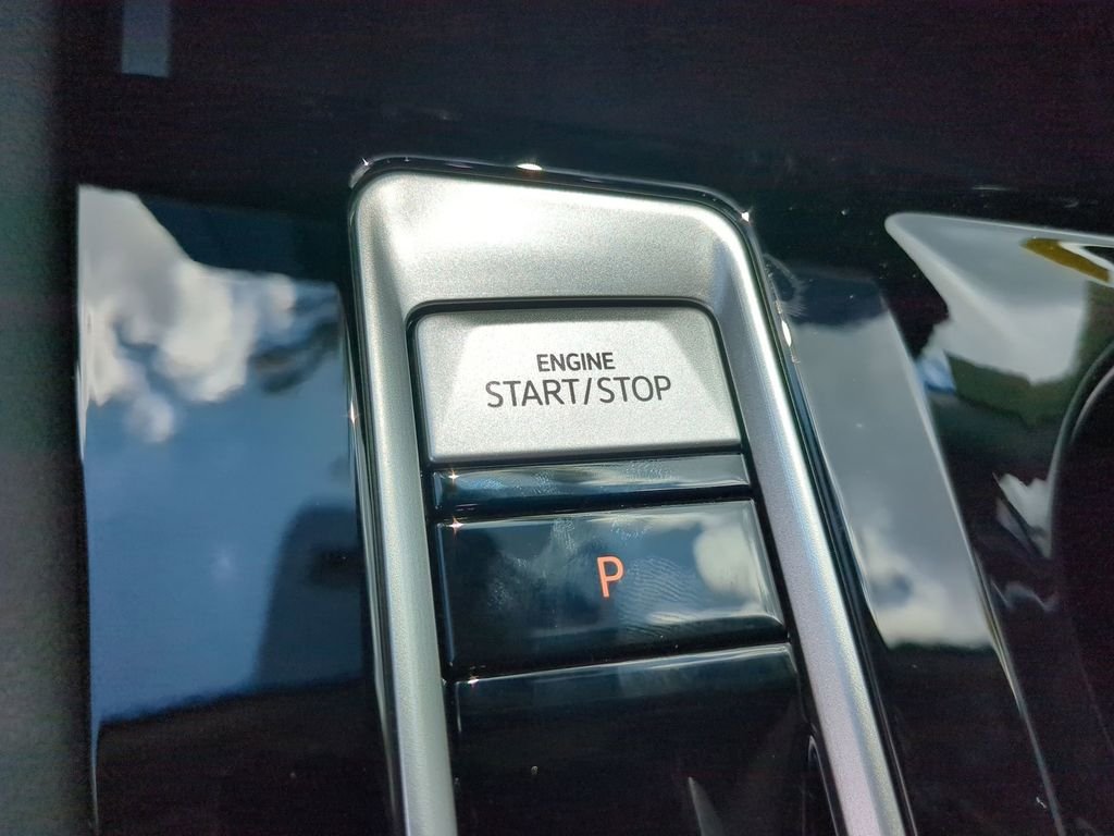 New 2026 Gray Volkswagen SE w/Technology image 33