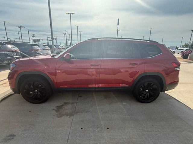 2022 Volkswagen Atlas 3.6L V6 SE w/Technology