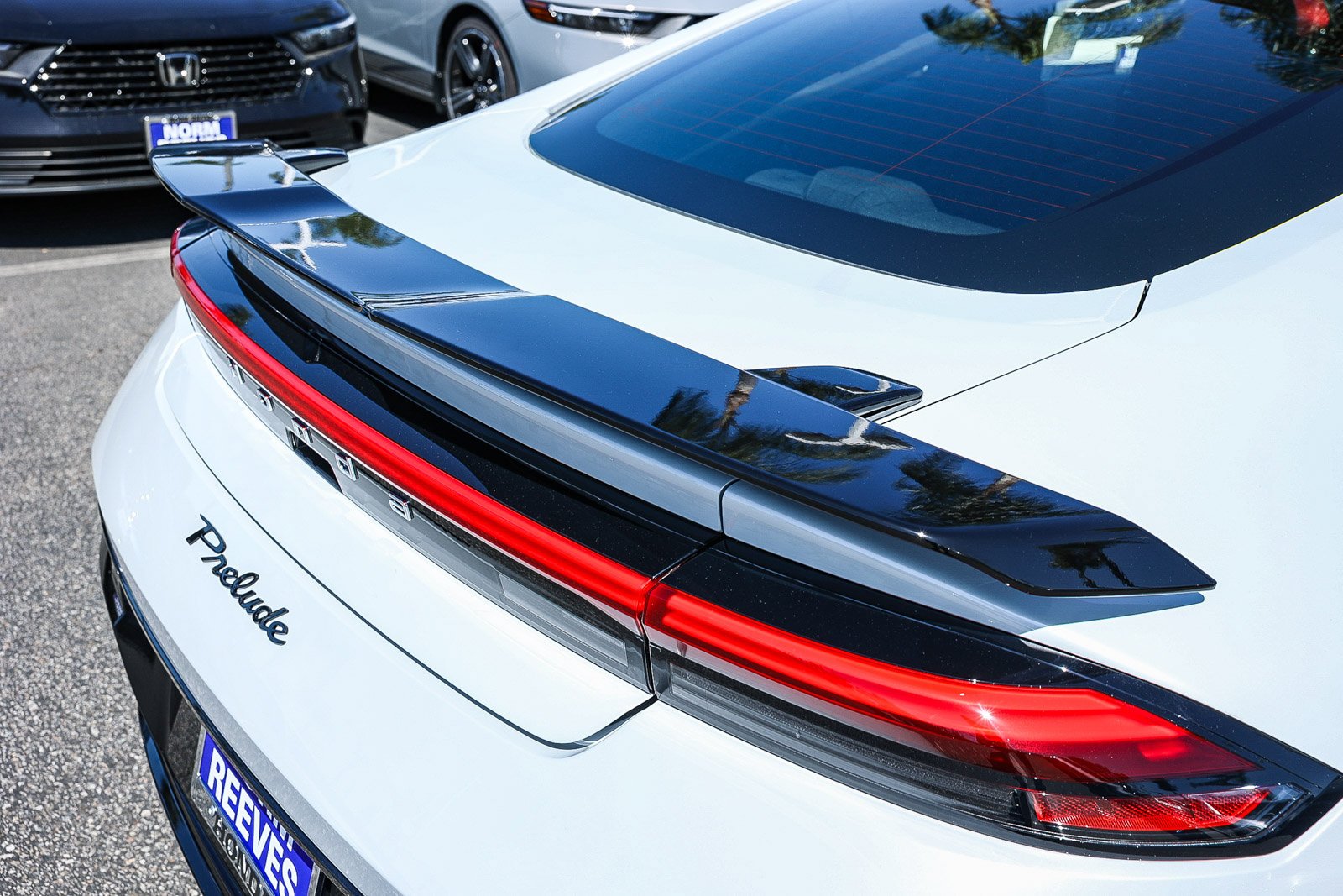 New 2026 Winter Frost Pearl Honda Coupe image 9
