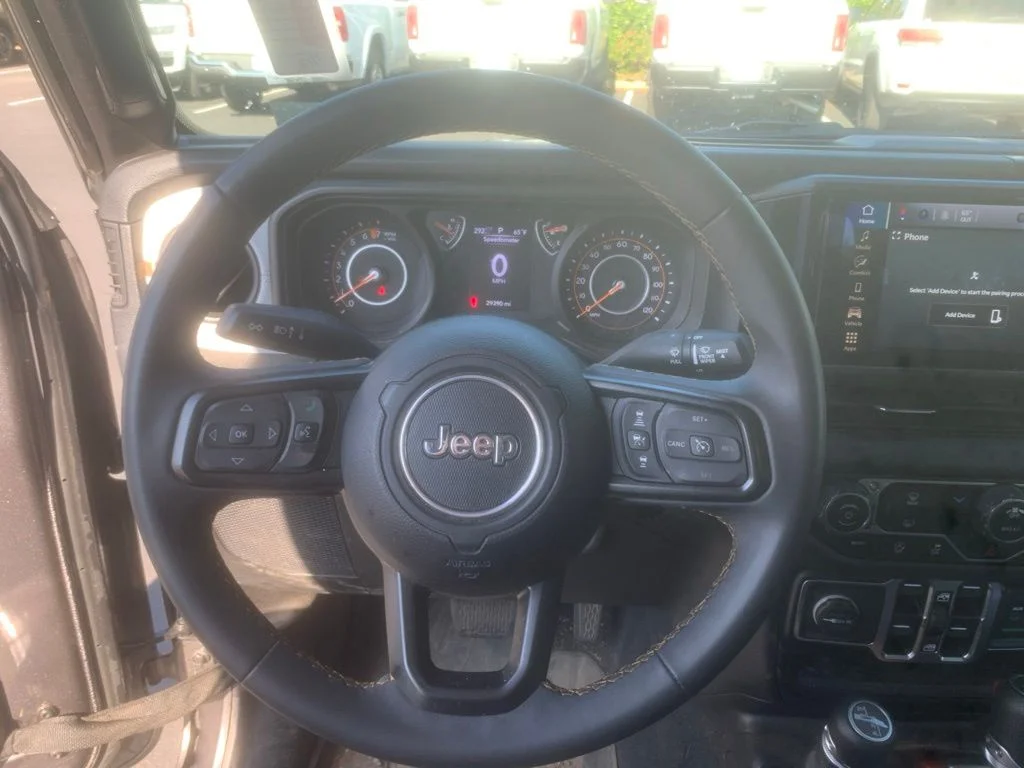 Used 2024 Granite Crystal Metallic Clearcoat Jeep Sport S image 10