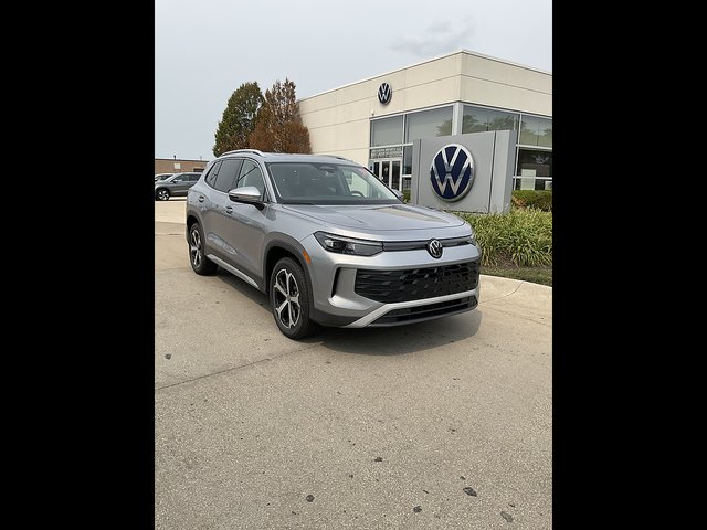 2026 Volkswagen Tiguan SE 4Motion