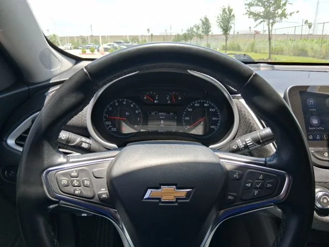 Used 2024 Gray Chevrolet RS image 8
