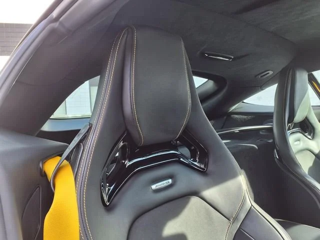 Used 2018 Green Mercedes-Benz AMG® GT R image 30