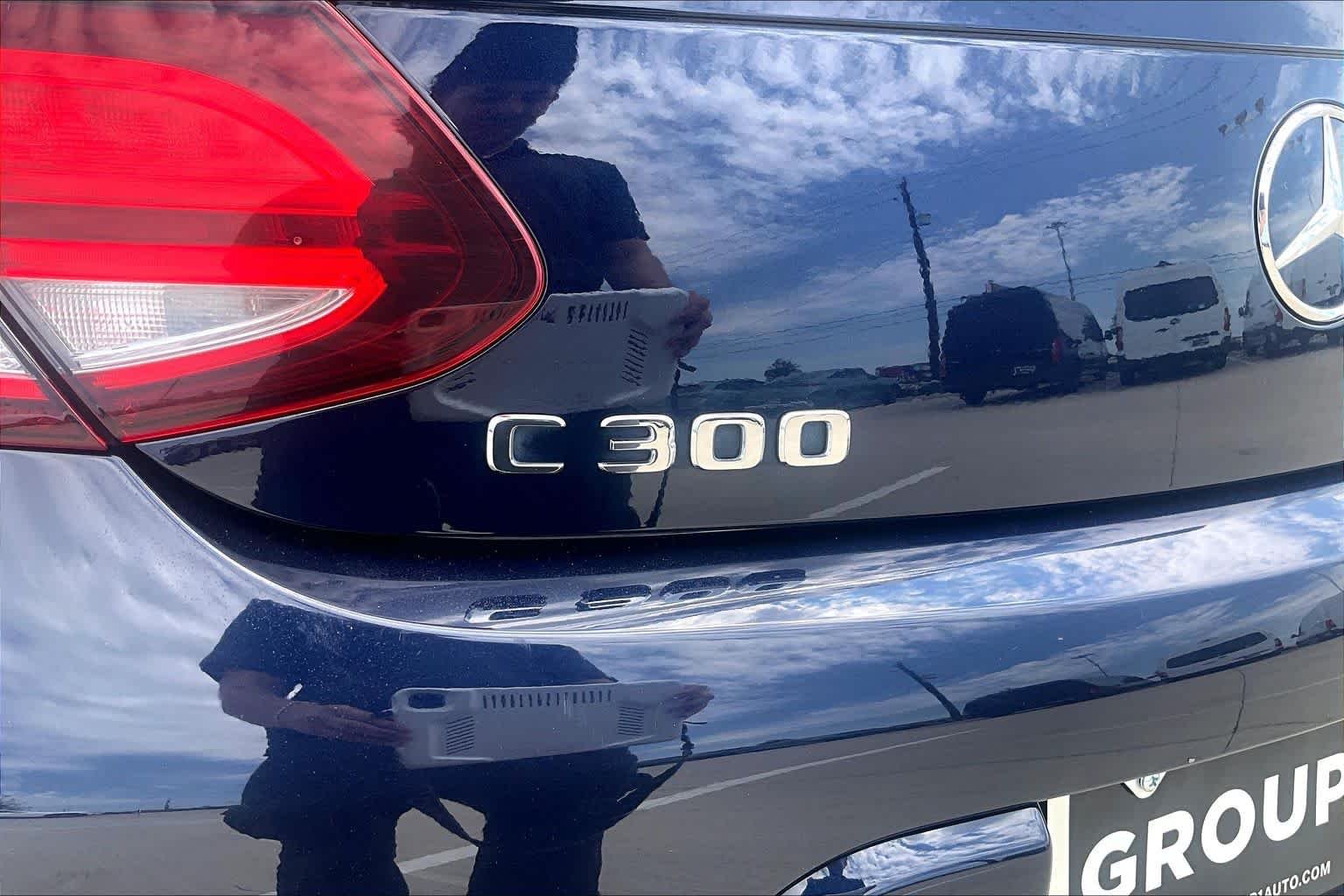 Used 2023 Lunar Blue Metallic Mercedes-Benz C 300 image 28
