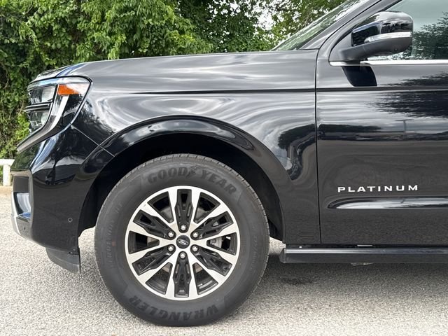 Used 2025 Black Ford Platinum image 5