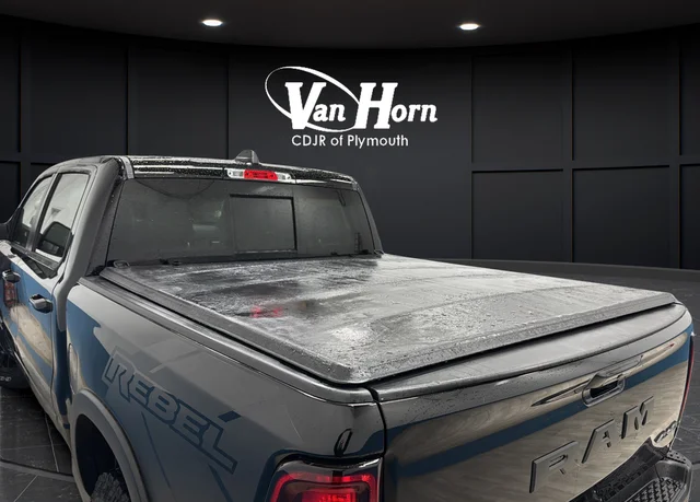 New 2026 Diamond Black Crystal Pearl-Coat Exterior Paint RAM Rebel image 36