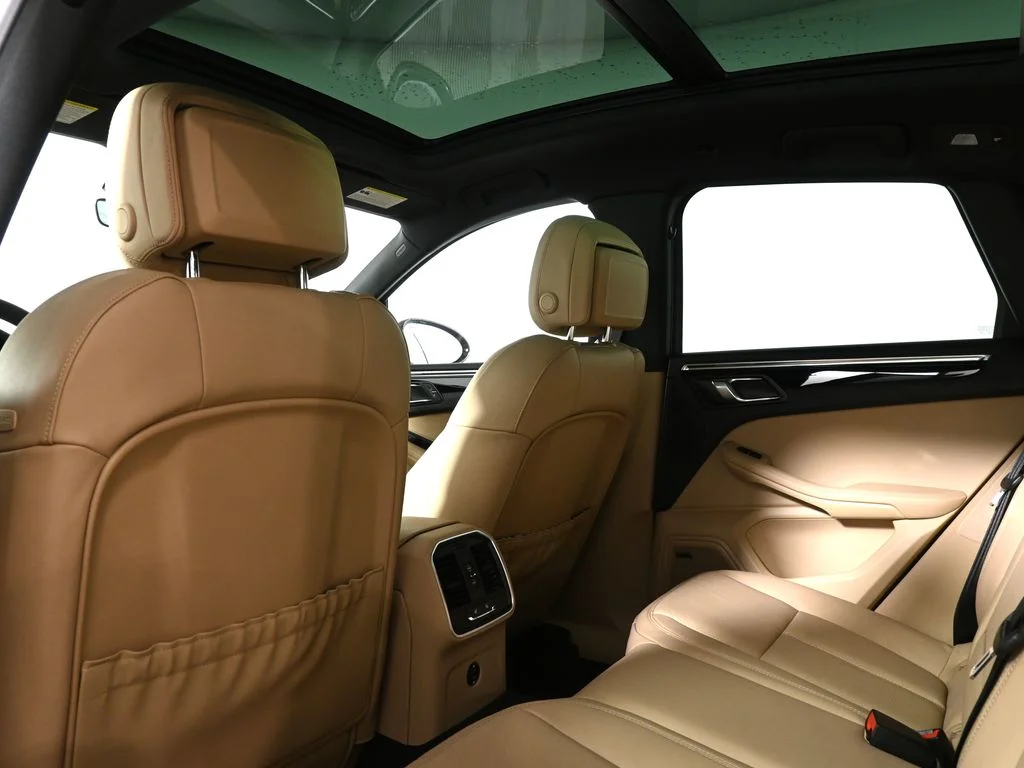 Used 2026 Brown Porsche  image 37