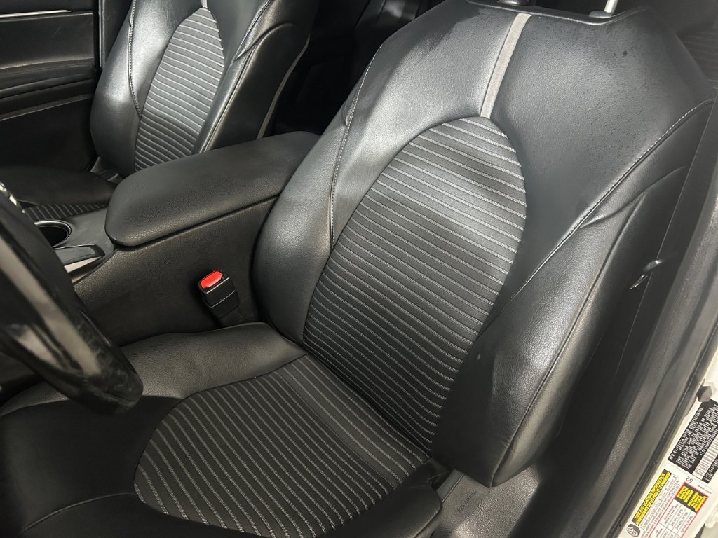Used 2023 White Toyota SE image 8