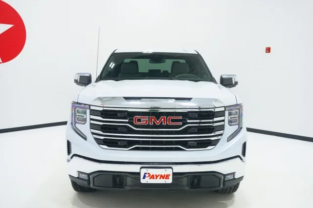 New 2026 Glacier White Tricoat GMC SLT image 2