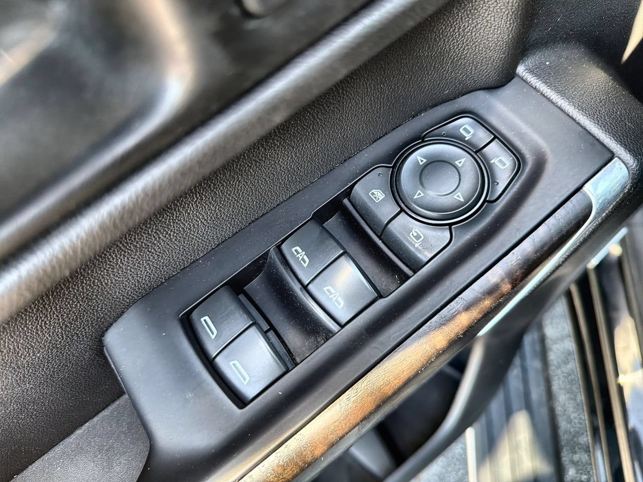 Used 2019 ONYX BLACK GMC Denali image 19