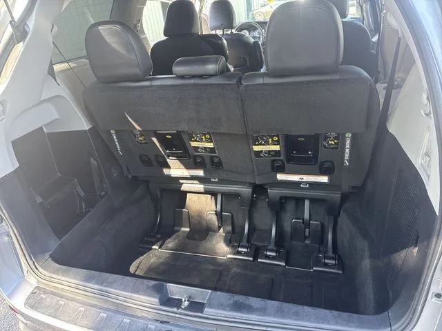 Used 2017 Silver Toyota SE Premium image 13