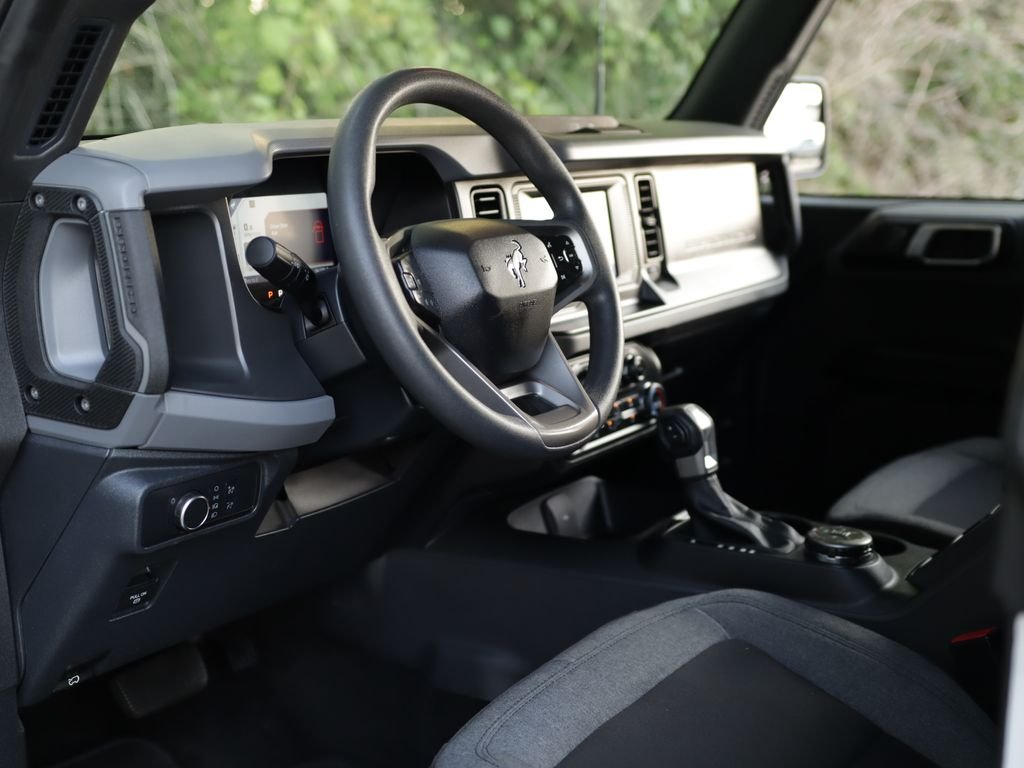 Used 2022 White Ford Base image 9