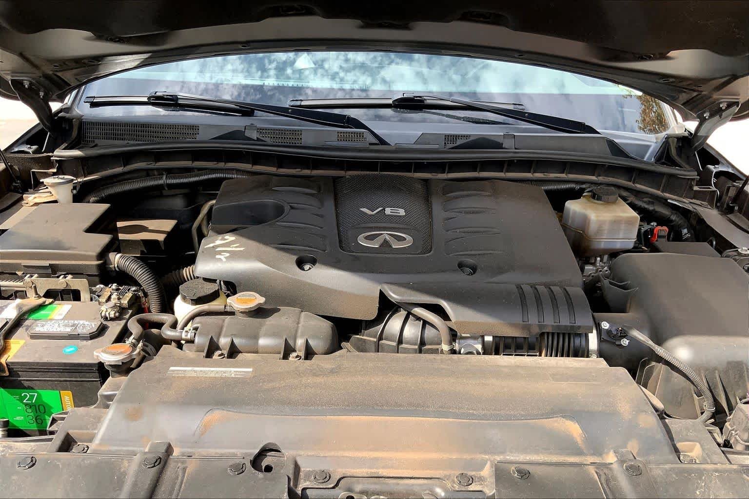 Used 2019 Graphite Shadow INFINITI LUXE image 29