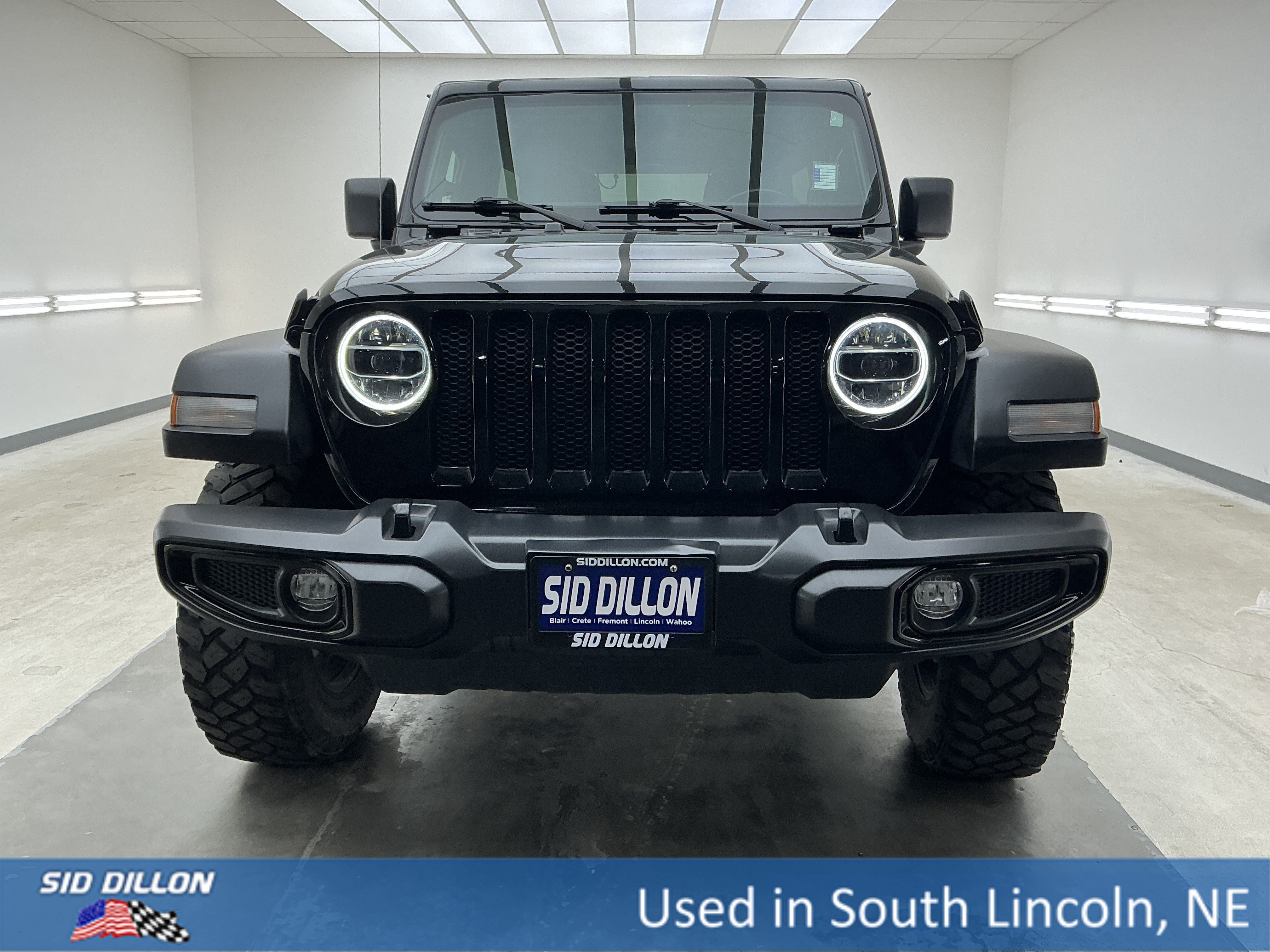 Used 2021 Black Clearcoat Jeep  image 2
