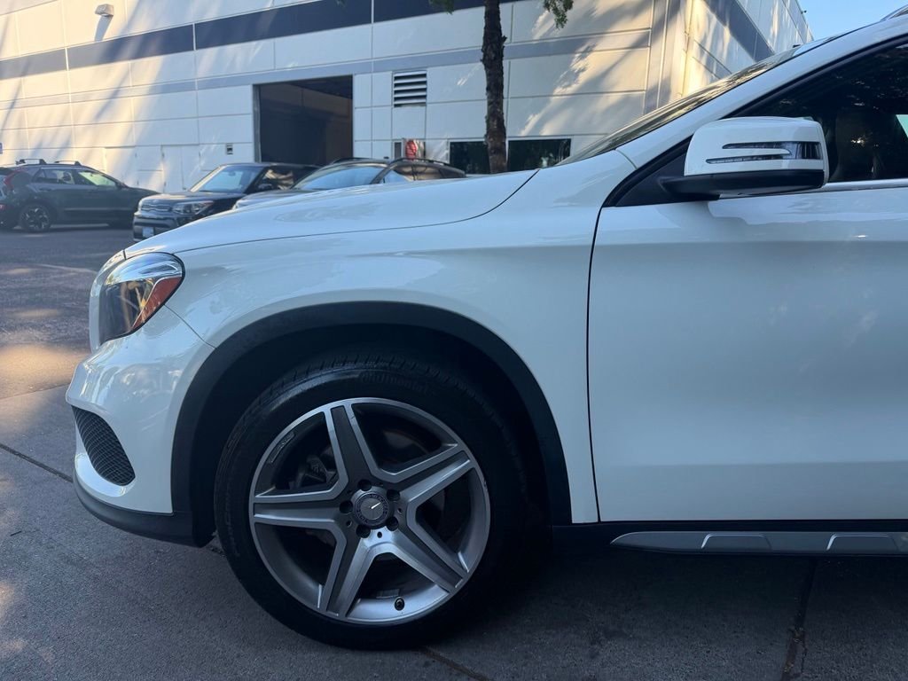 Used 2017  Mercedes-Benz GLA 250 image 8