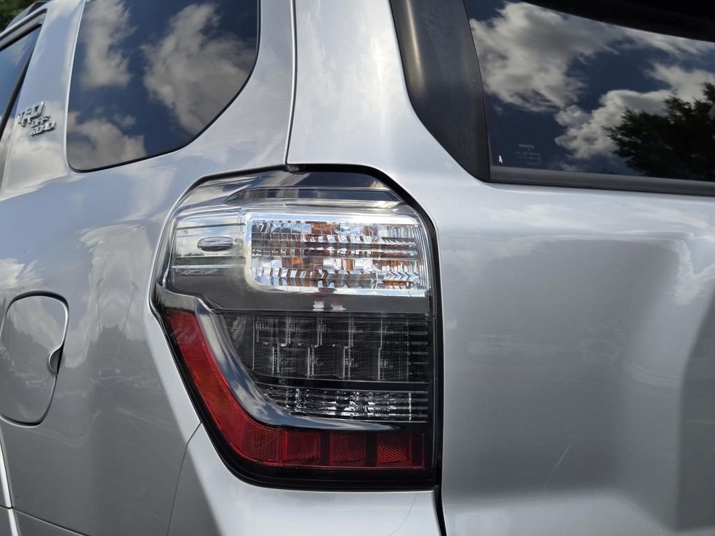 Used 2018 Silver Toyota TRD Off-Road image 9