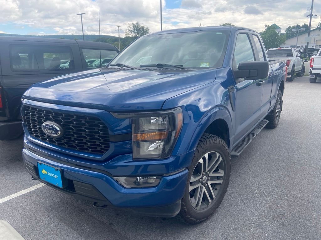 Used 2023 Atlas Blue Metallic Ford XL image 3