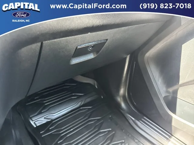 Used 2023 Gray Ford XLT image 27