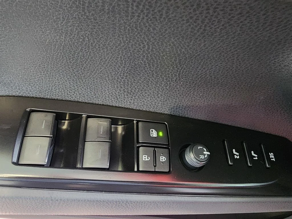 New 2026 Underground Toyota  XSE image 11