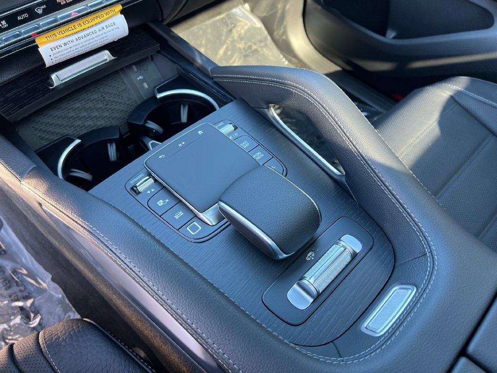New 2026 MANUFAKTUR Silicon Grey Mercedes-Benz GLS 450 image 23