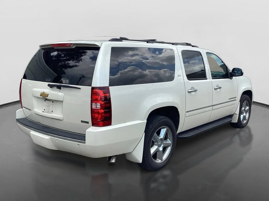 Used 2012 WHITE DIAMOND TRICOAT Chevrolet LTZ image 5
