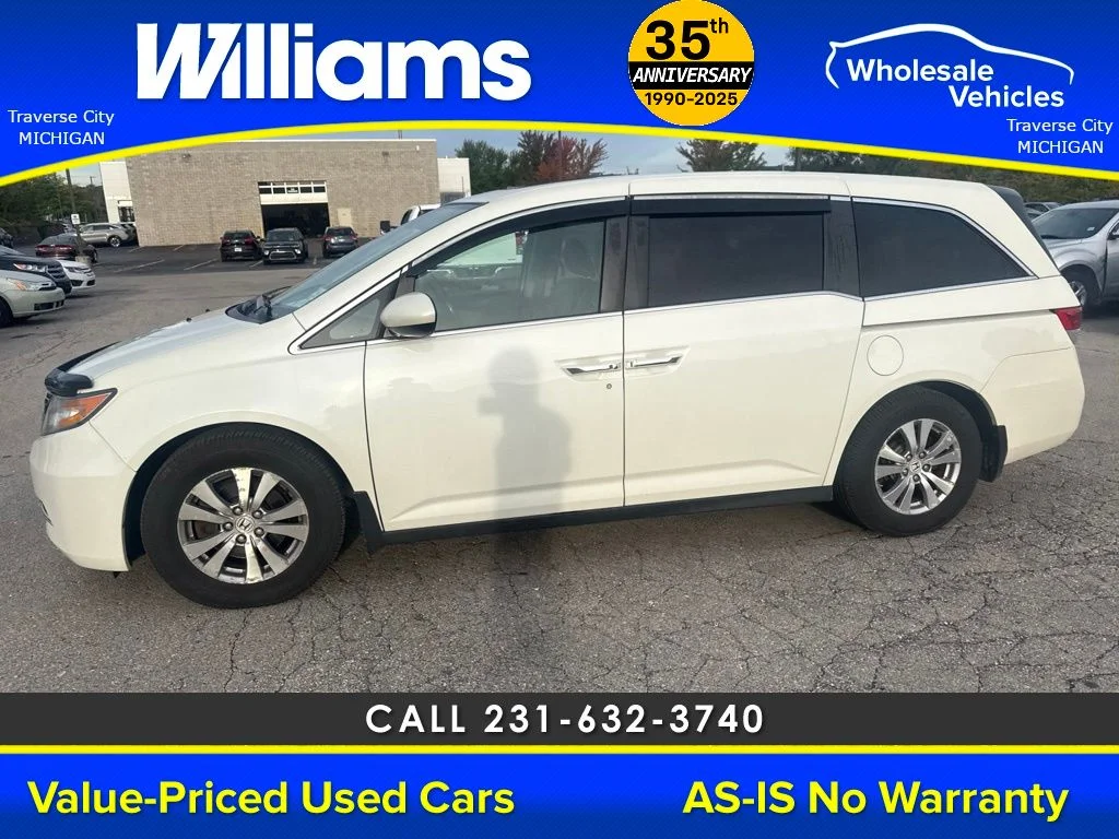 Used 2015  Honda EX-L image 2