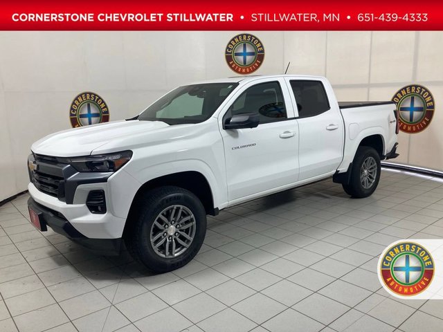 2025 Chevrolet Colorado WT/LT