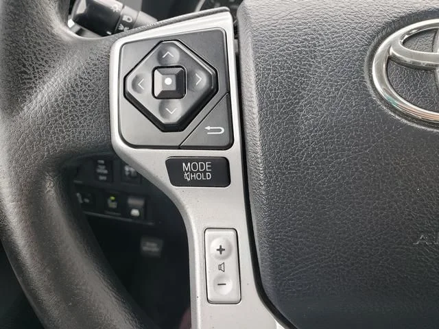 Used 2016 Black Toyota SR5 image 22