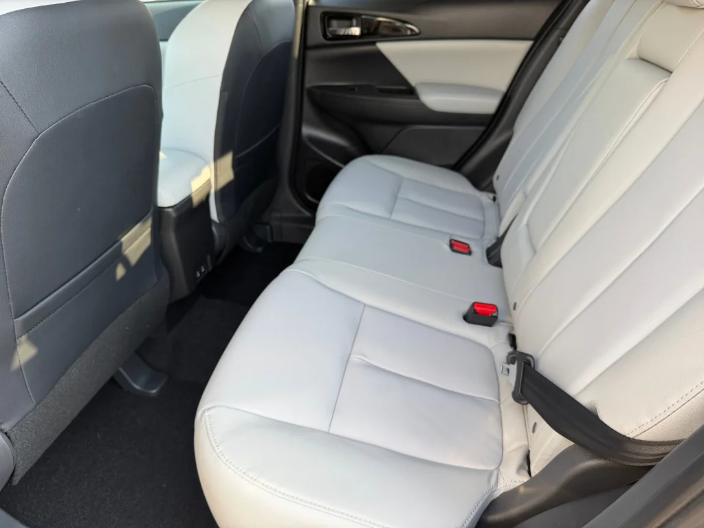 New 2026 Mercury Gray Metallic Mitsubishi SEL image 11