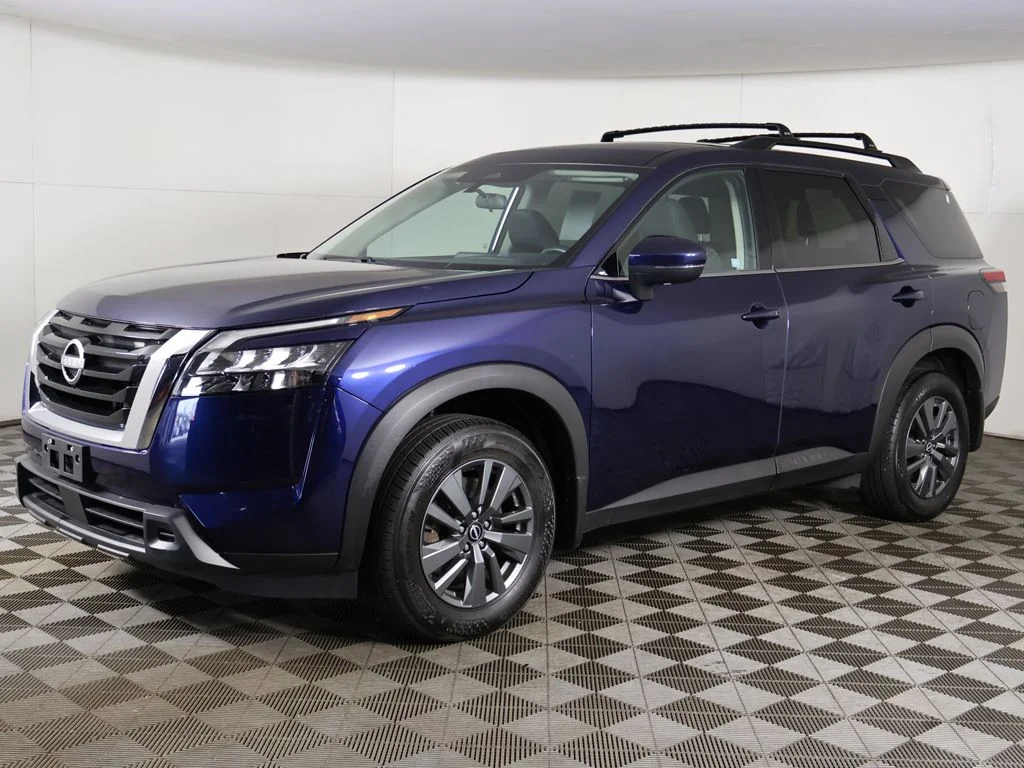 Used 2024 Blue Nissan SV image 8