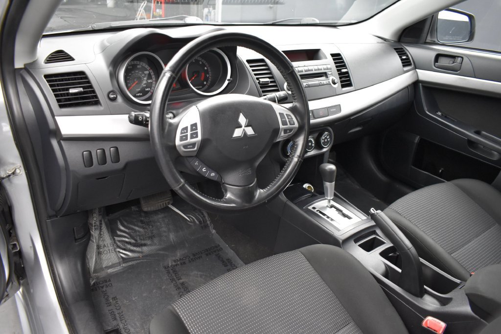 Used 2009 White Mitsubishi ES image 10
