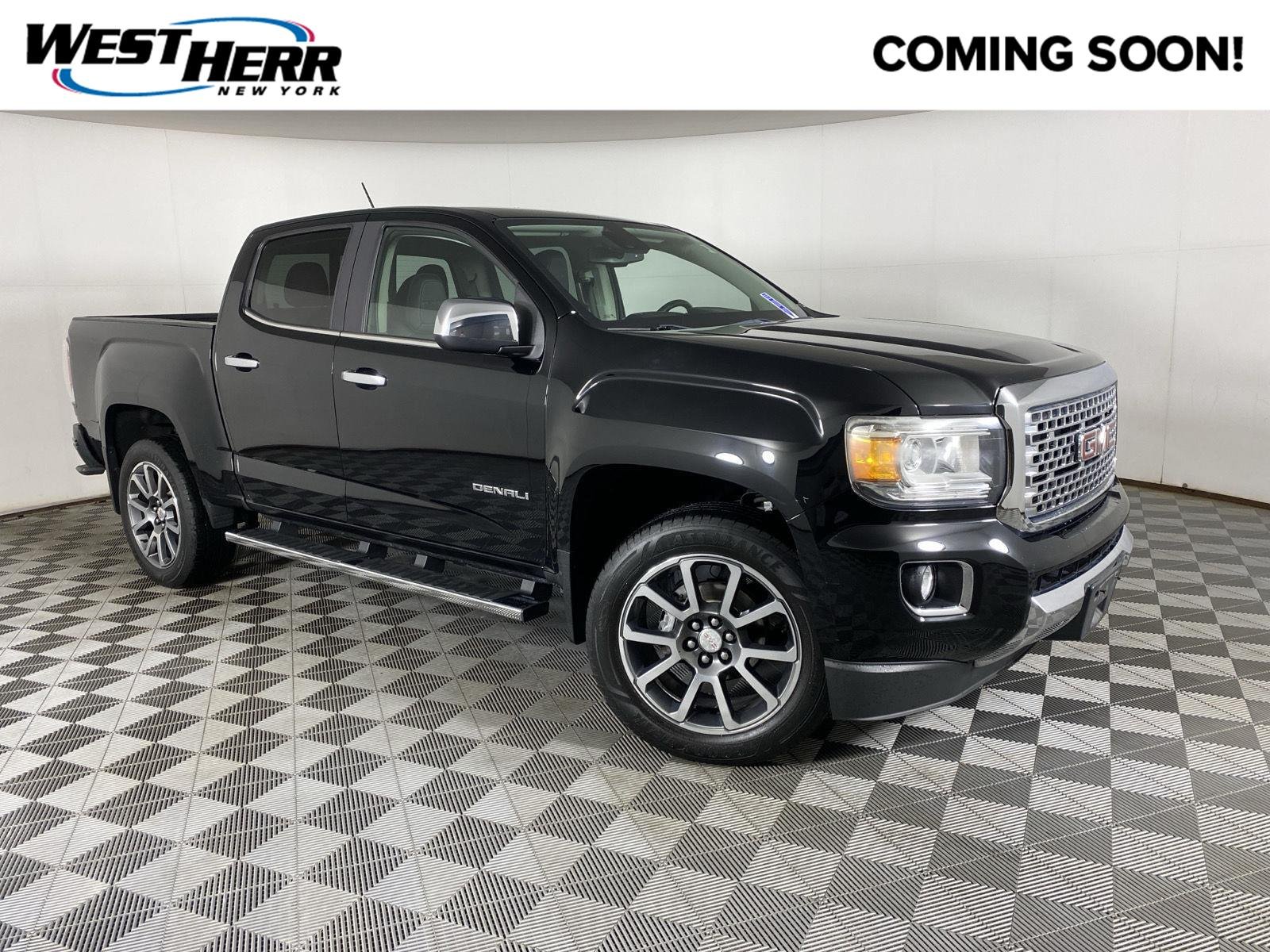 Used 2019 Onyx Black GMC 4WD Denali image 1