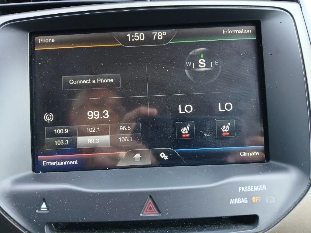 Used 2011 Blue Ford SEL image 7