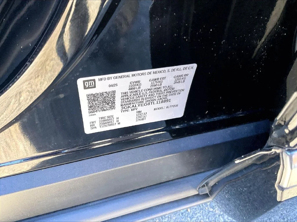 Used 2026 Black GMC AT4 image 35
