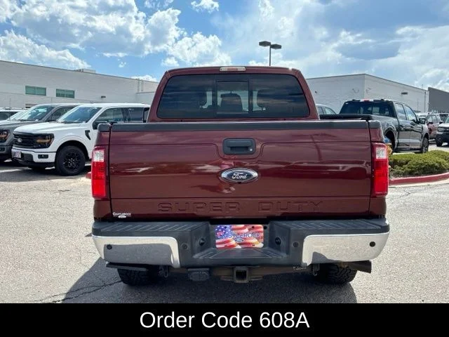Used 2015  Ford Lariat image 4