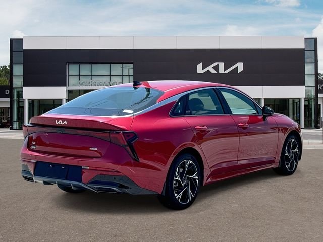 Used 2025 Red Kia GT-Line image 8