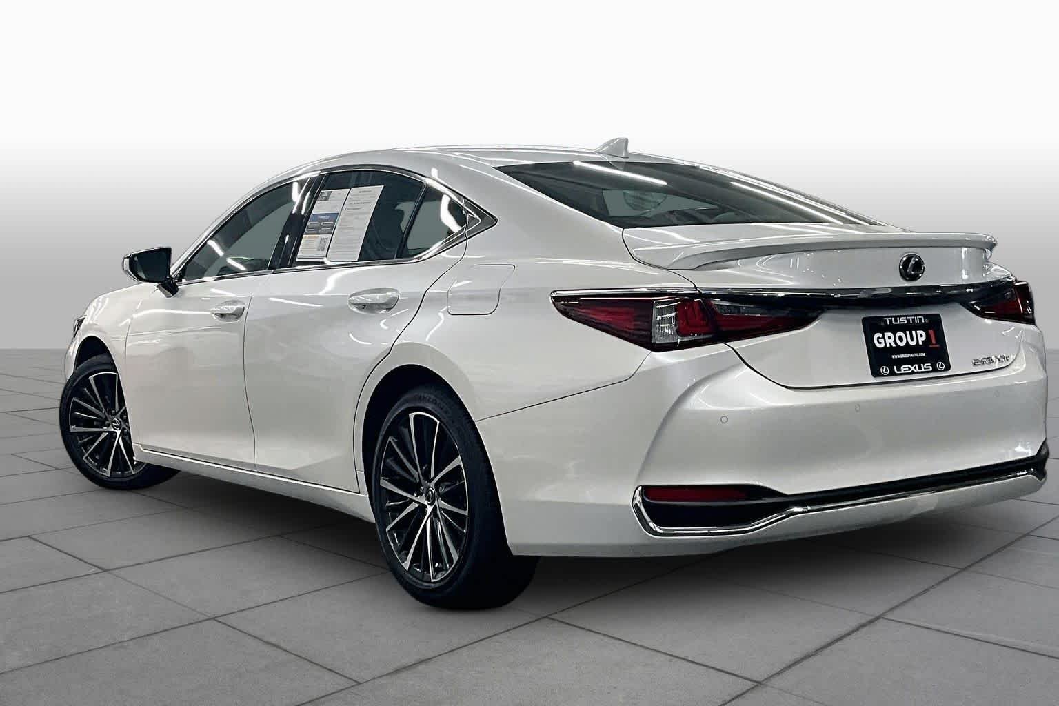 Certified Used 2024 Eminent White Pearl Lexus  image 12