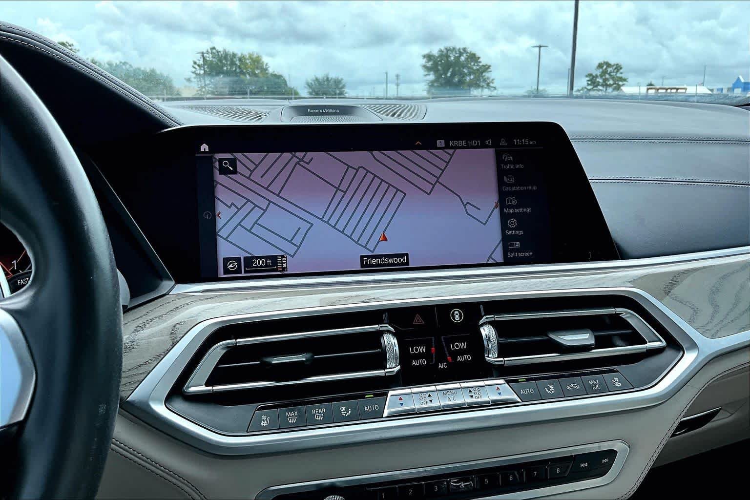 Used 2019 Arctic Gray Metallic BMW xDrive50i image 34