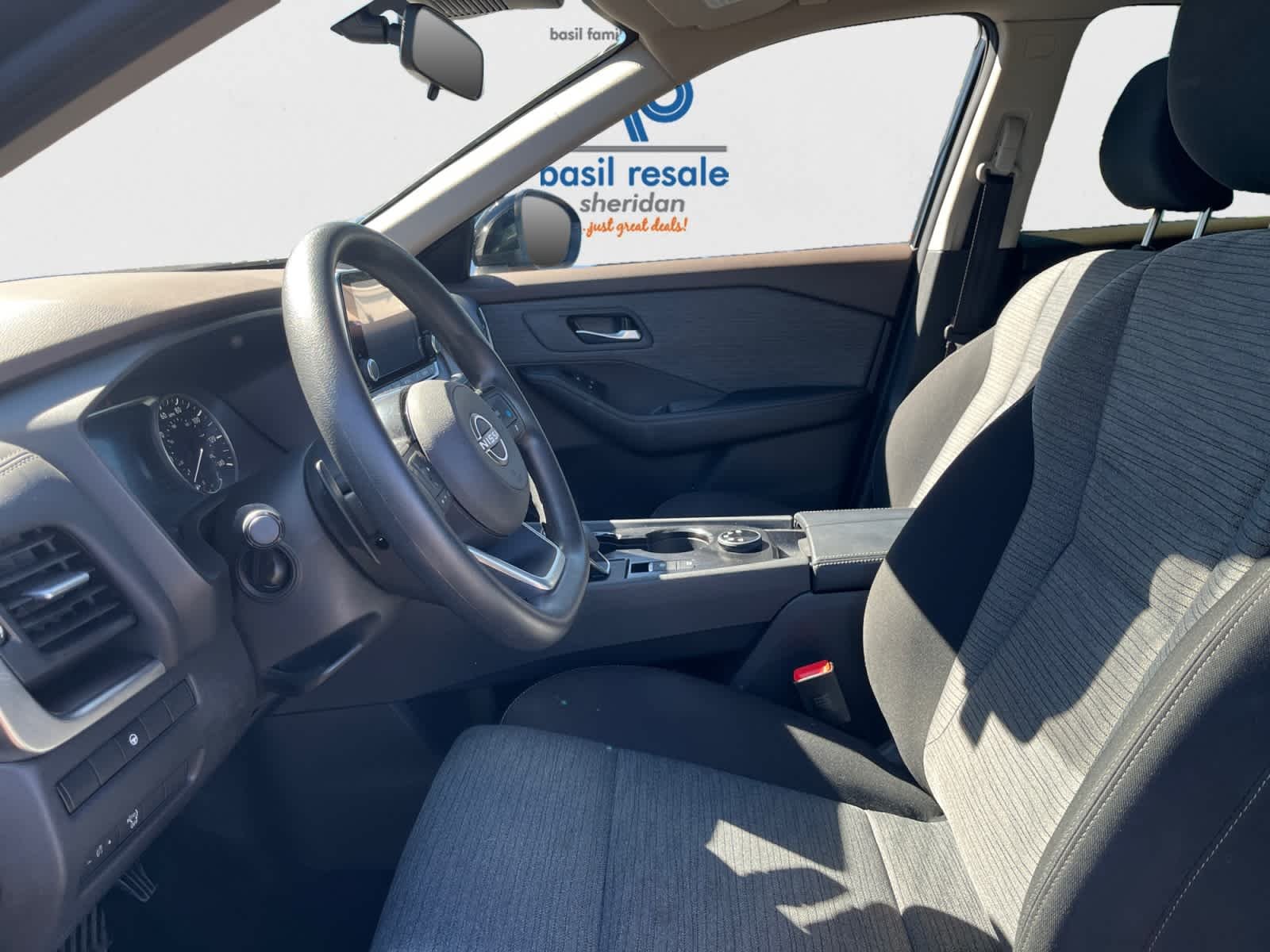 Used 2023 Super Black Nissan SV image 11