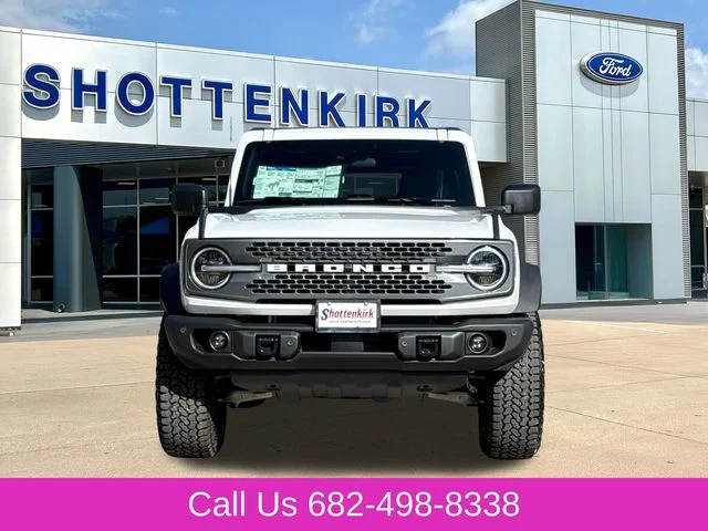 New 2026 Oxford White Ford Badlands® image 33