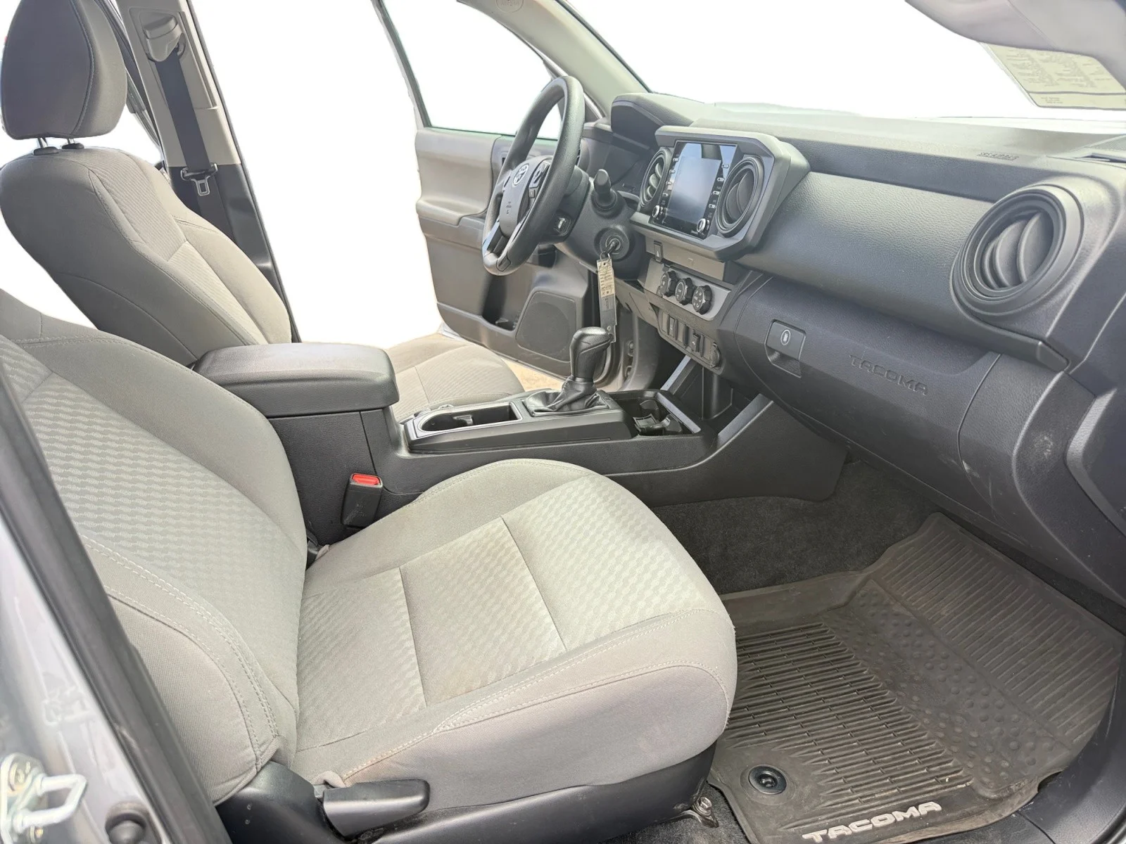 Used 2021 Silver Sky Metallic Toyota SR image 15