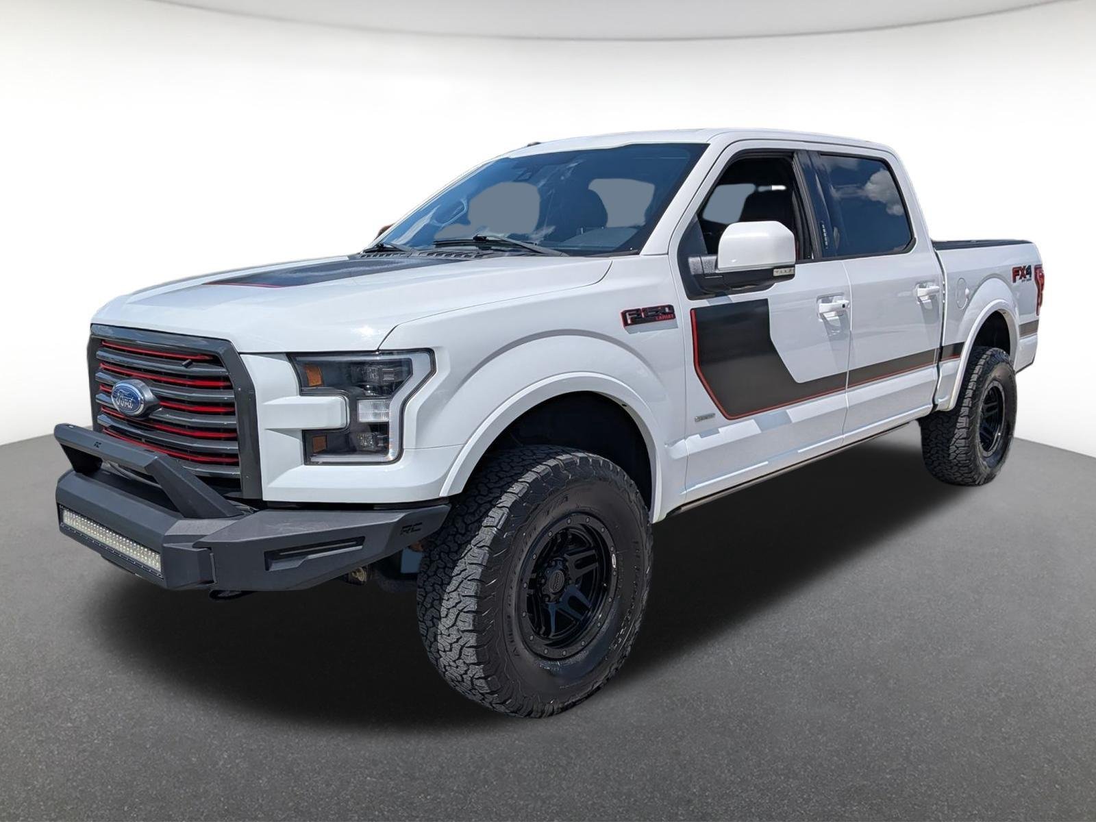 Used 2017 OXFORD WHITE FORD  image 1