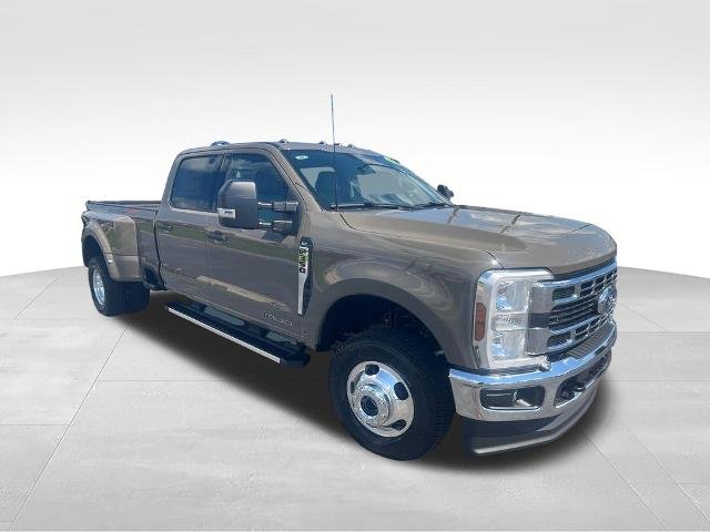 New 2026 Marsh Gray Ford F-350® XLT image 35