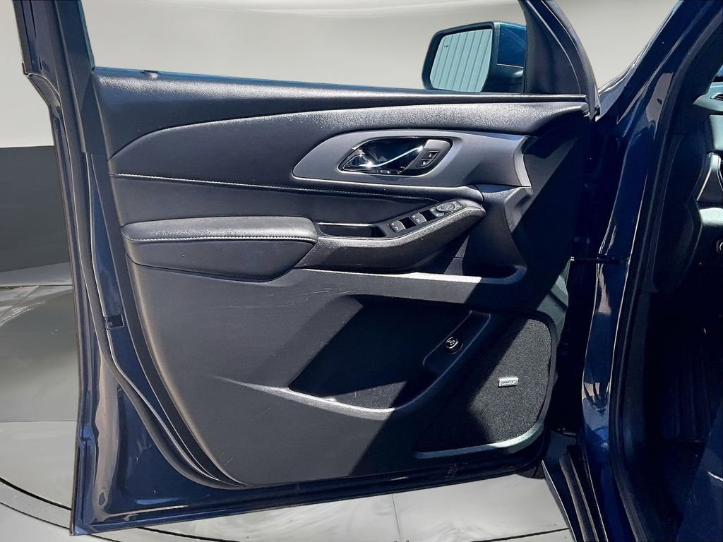 Used 2023 Blue Chevrolet LT Leather image 23