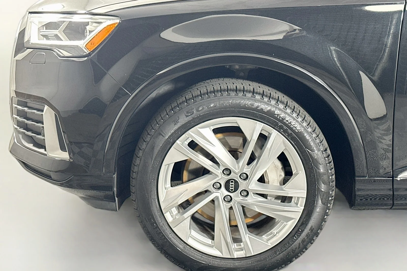 Used 2023 Mythos Black Metallic Audi Premium image 12